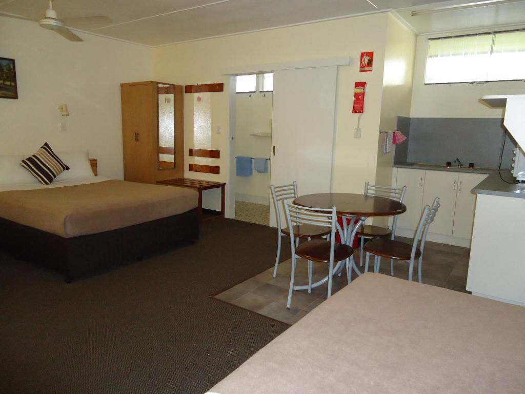 Moondarra Motel Innisfail Quarto foto